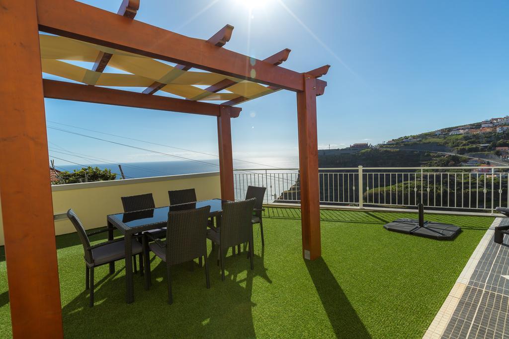 Casa Agrela By Rent2U, Lda Villa Calheta  Exterior photo